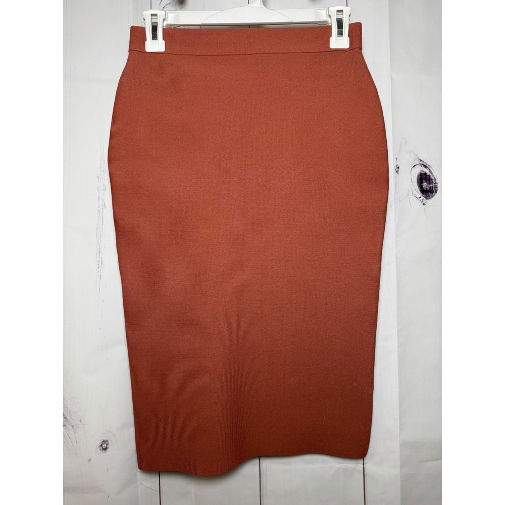 Mauve Pencil Skirt /‎ Size Medium / Sku0036
